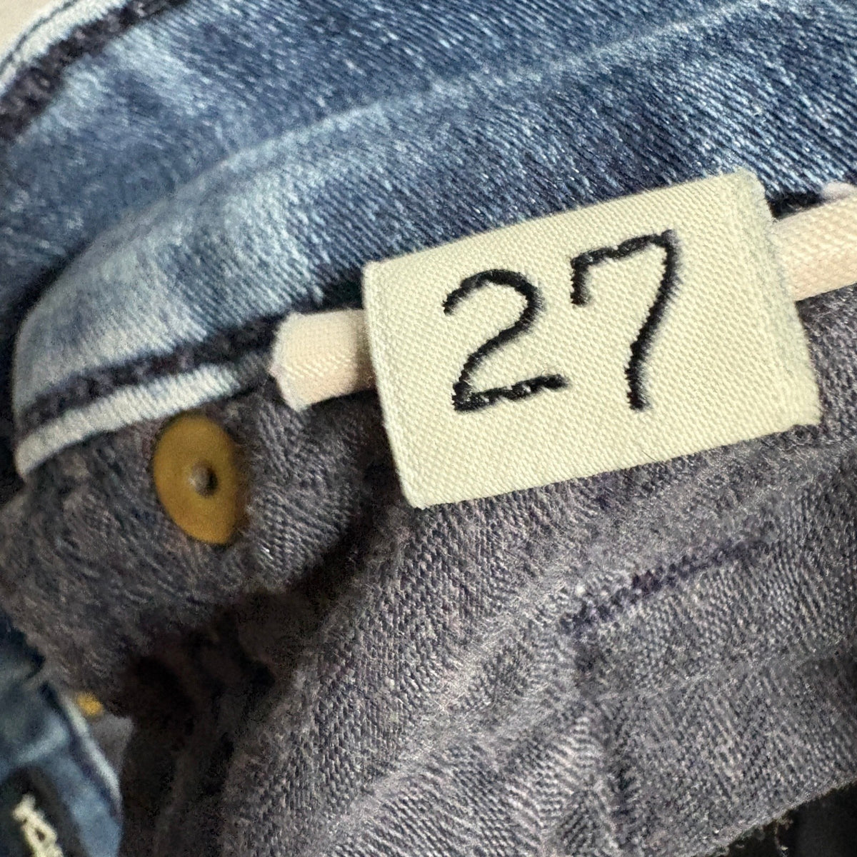 David Kahn Power Stretch Jeans Womens 27 Blue Denim Skinny Leg Made in USA
