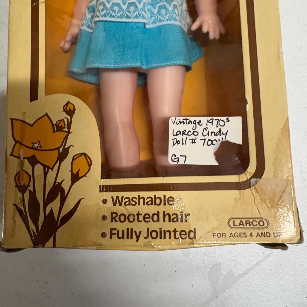 Vintage Larco Cindy Doll 7004 Blonde Hair Blue Dress Made in Hong Kong 1970s