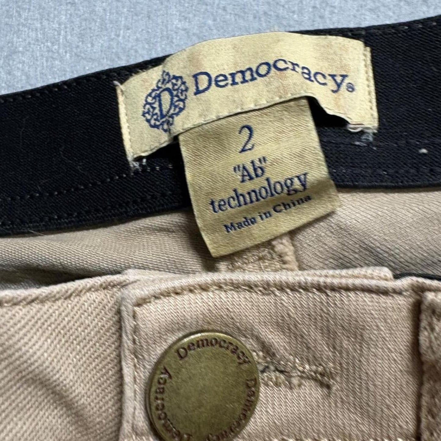 Democracy Ab Technology Bootcut Jeans Womens Size 2 Khaki Tan Stretch Denim