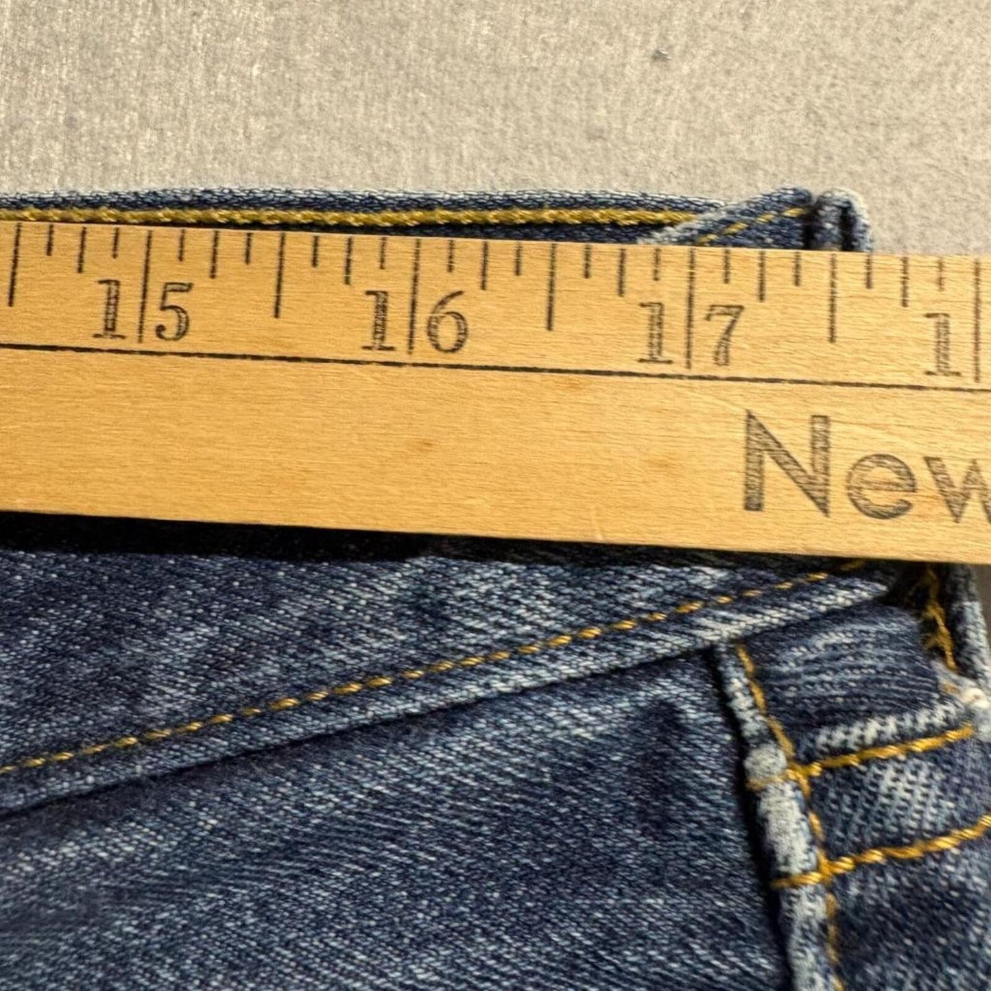 Levi's 501 Original Fit Jeans Mens 36x30 Blue Denim Button Fly Straight Leg