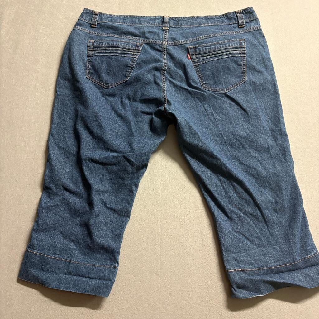 Levis 525 Nouveau Low Capris Womens Size 24 Blue Denim Stretch Crop Jeans