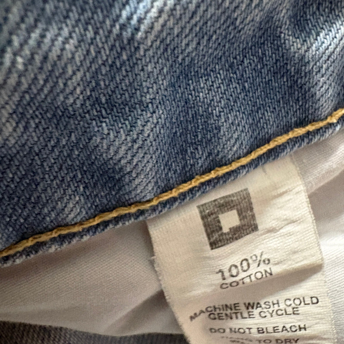 Penshoppe Denimlab Fluid Jeans Womens Small Light Wash Distressed Raw Hem Cotton