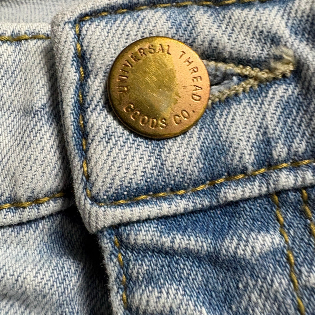 Universal Thread High Rise Slim Straight Jeans Womens 4/27R Light Wash Utility