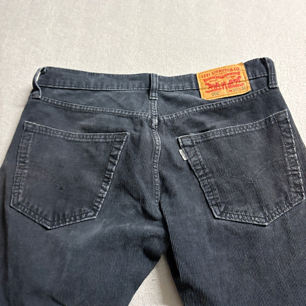 Levis 502 Mens Black Corduroy Tapered Leg Jeans W30 L30 Black Fine Cord Pants