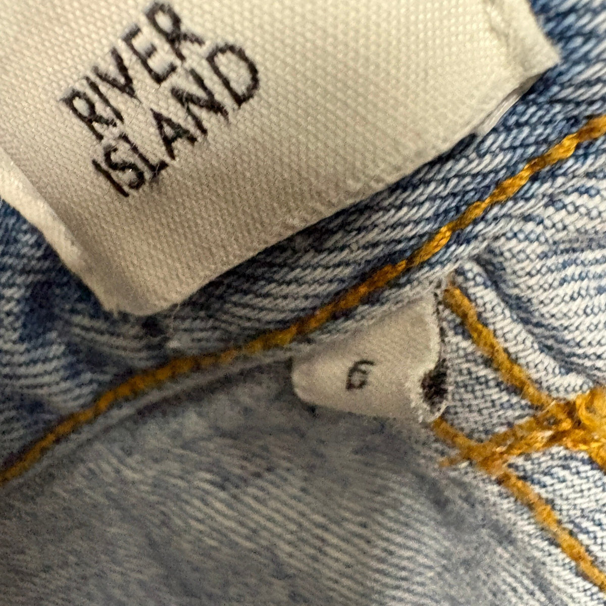 River Island Cropped Kickflare Jeans Womens US 2 UK 6R Distressed Blue Denim