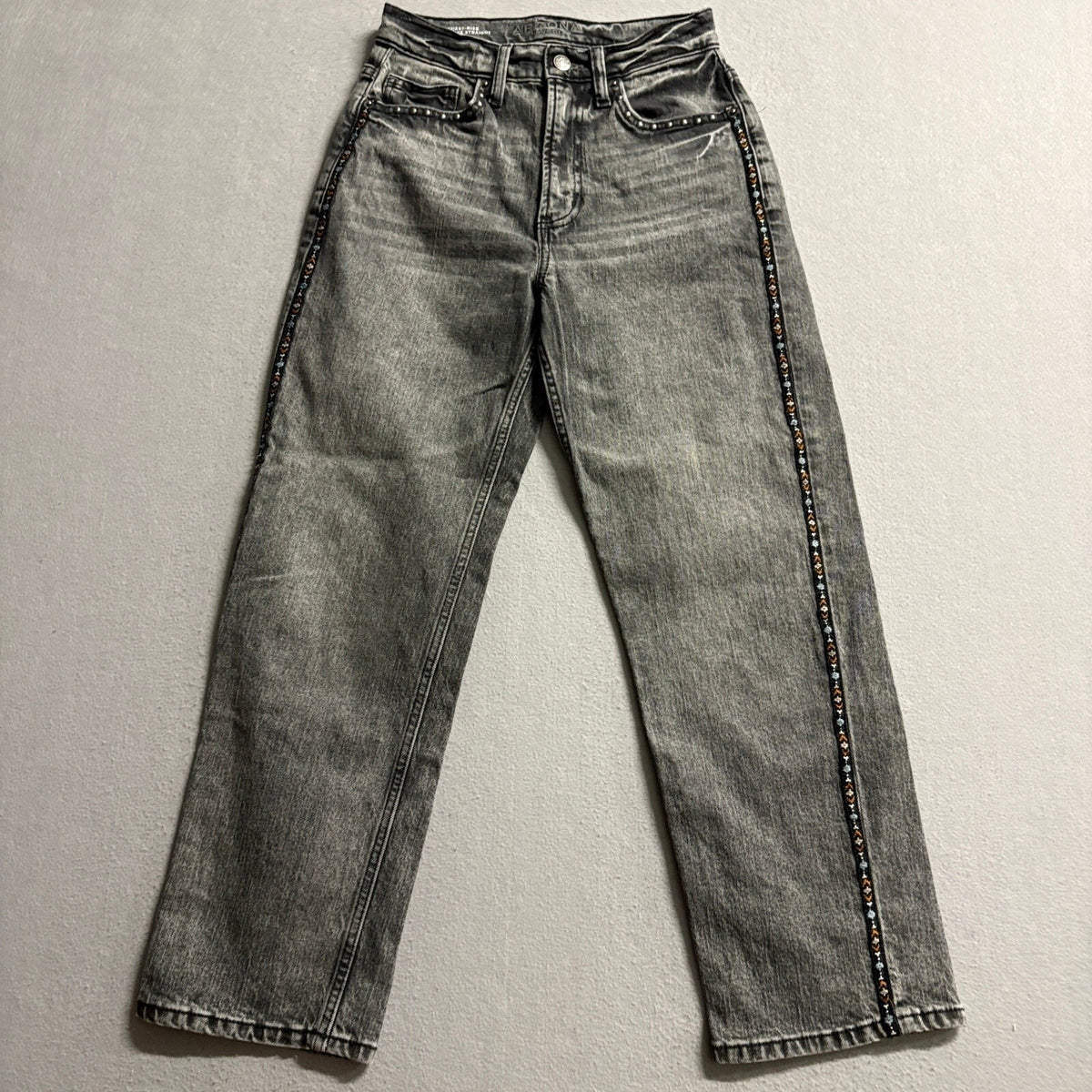 Arizona Jean Co Highest Rise Vintage Straight Jeans Womens Size 3 Gray Studded
