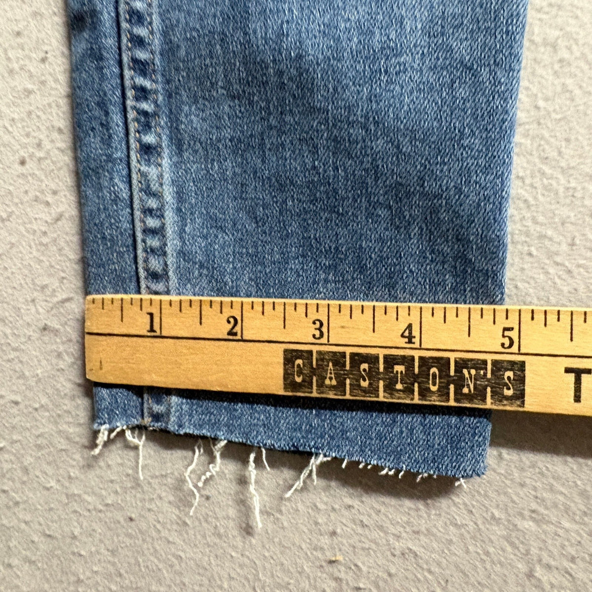 Madewell 10 High Rise Skinny Jeans Womens 25P Blue Denim Button Fly Raw Hem