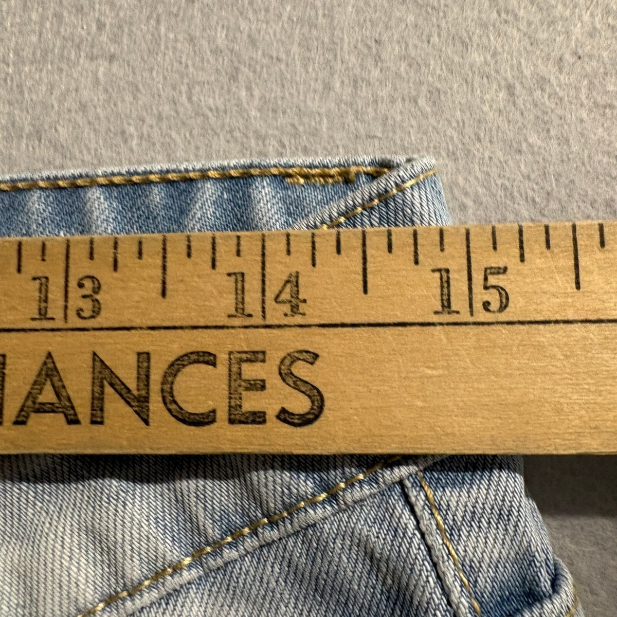 Penshoppe Denimlab Fluid Jeans Womens Small Light Wash Distressed Raw Hem Cotton