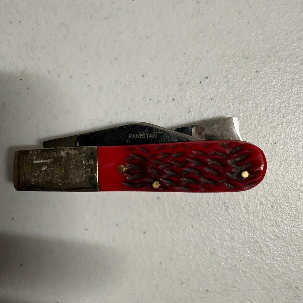 Whitetail Cutlery Barlow Pocket Knife 2 Blade Red Jigged Bone Handle Pakistan