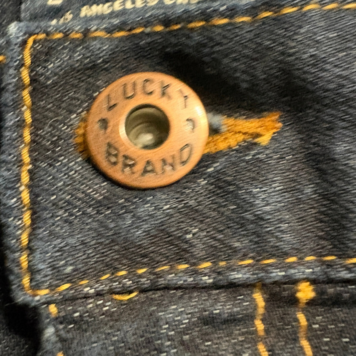 Lucky Brand Jeans Mens Size 20 Dark Wash Stretch Denim Straight Leg Blue