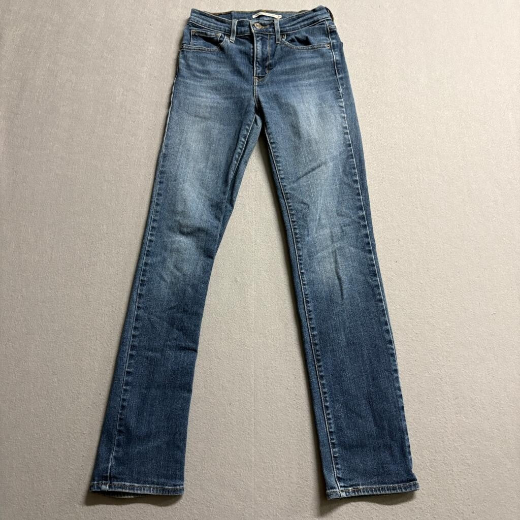 Levi's 724 High Rise Straight Jeans Womens Size 24x30 Medium Wash Blue Denim