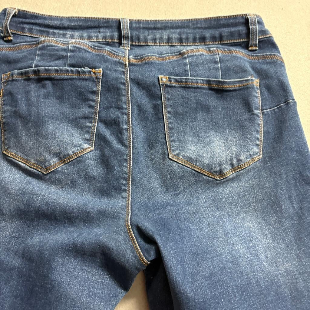 9th & Main Distressed Skinny Jeans Womens 14W Blue Denim Stretch Ripped Knee