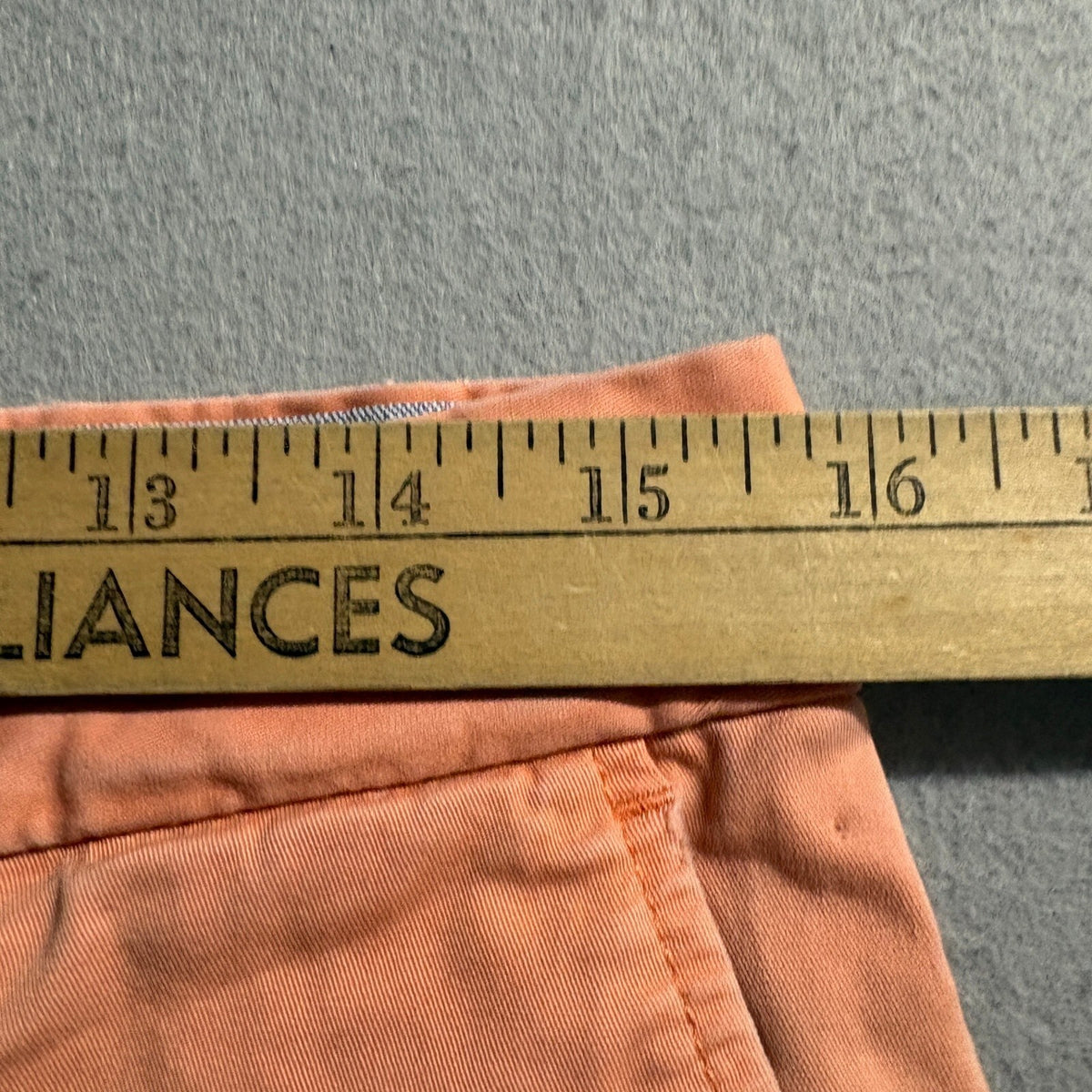 Tommy Hilfiger Mens Chino Shorts Size 32 Coral Peach Pink Flat Front Stretch
