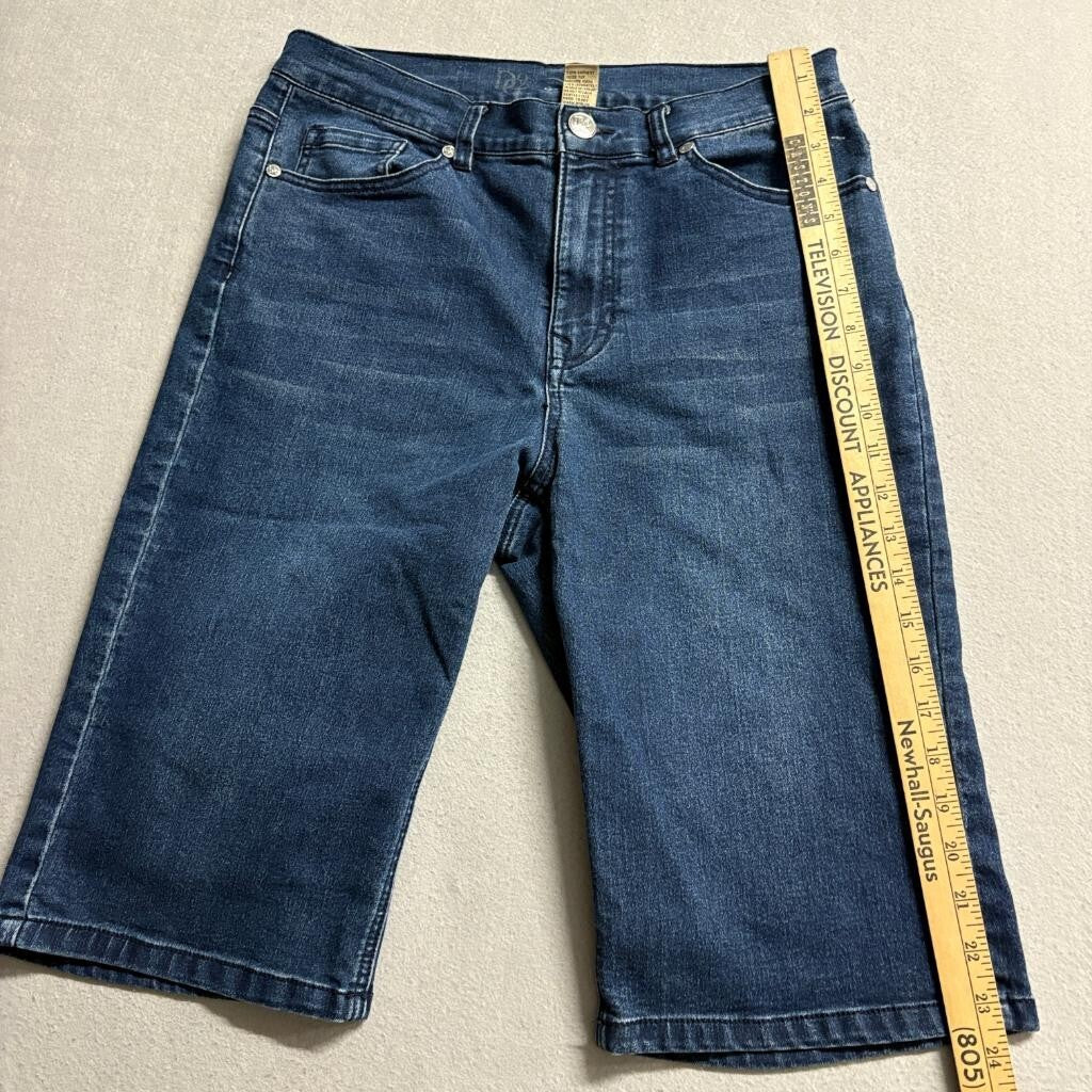 DG2 Diana Gilman Denim Bermuda Shorts Womens Size 10 Blue Stretch Jean Shorts