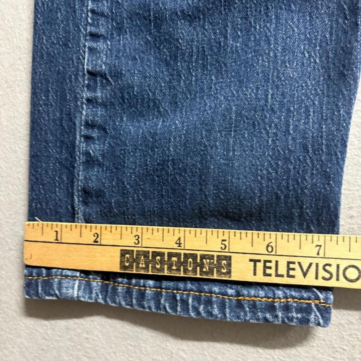 Levis 505 Regular Fit Jeans Mens 32x30 Blue Denim Straight Leg Pants