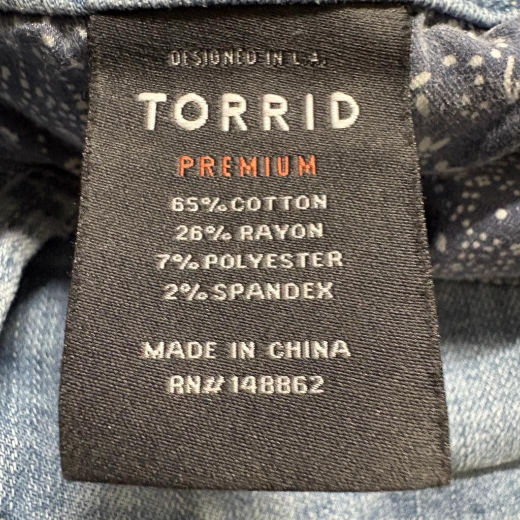 Torrid Premium Skinny Jeans Womens Plus Size 18 Blue Denim Stretch 3-Button Fly