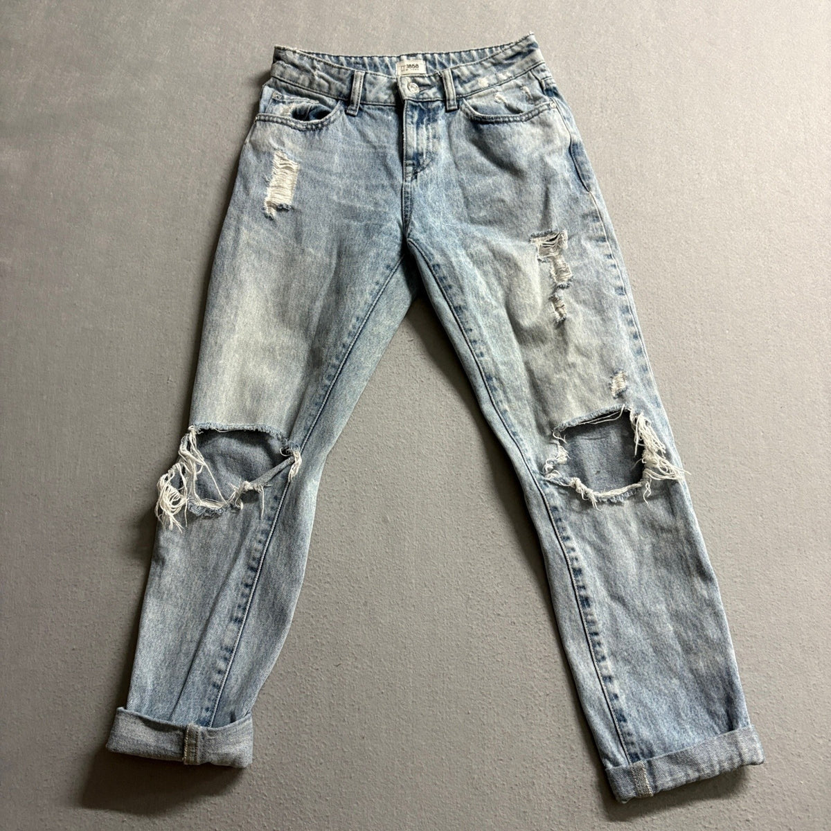 m1858 New York Jasper Relaxed Distressed Jeans Womens 26 Light Wash Denim