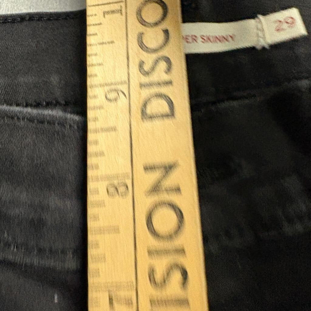 Levis 710 Super Skinny Jeans Womens 29x30 Black Denim Mid Rise Stretch