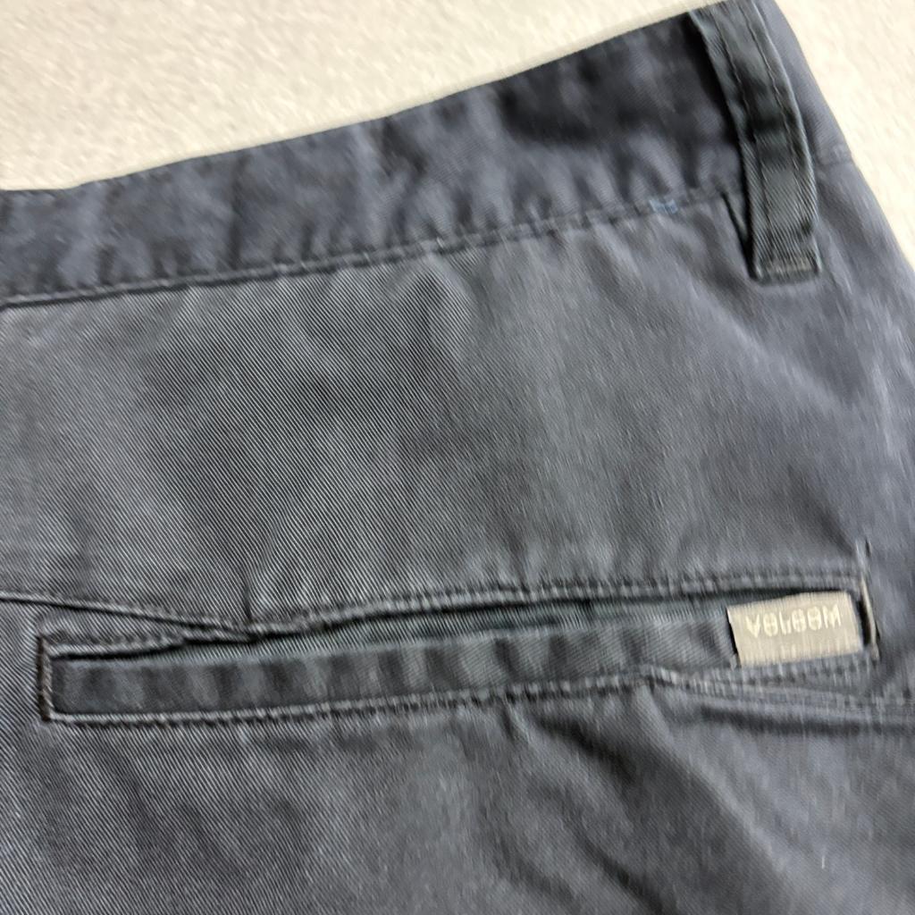 Volcom Frickin Modern Stretch Chino Shorts Mens 36 Black Cotton Blend Skate