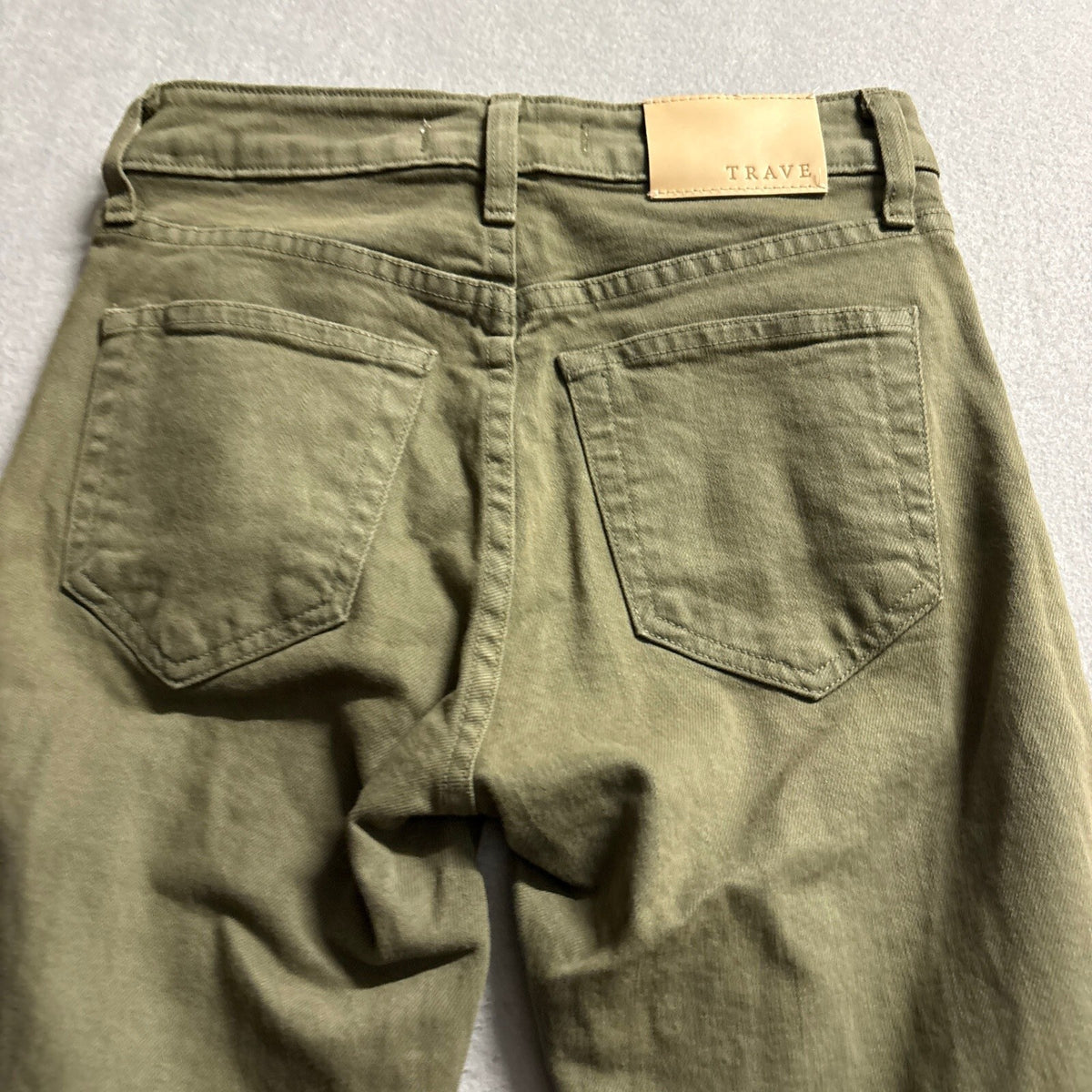 Trave Denim Colette Green Tambourine Jeans Womens Size 25 Raw Hem Made in USA