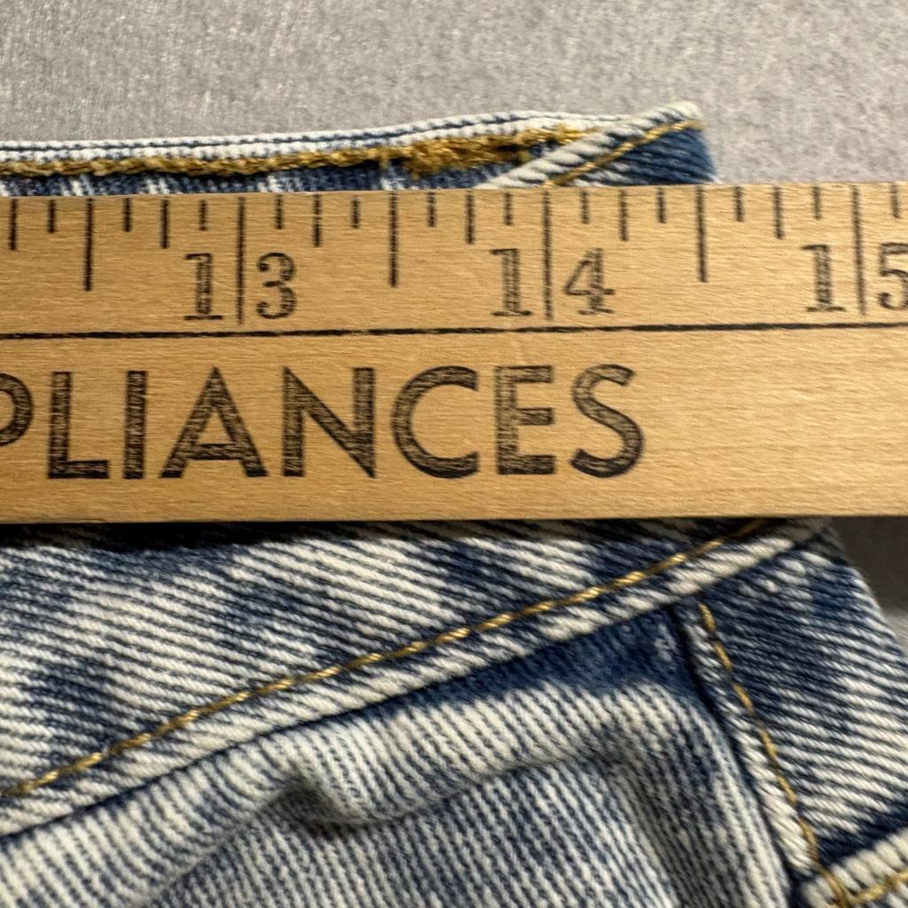 Refuge Denim Boyfriend Jeans Womens Size 5 Blue Acid Wash Distressed Ripped
