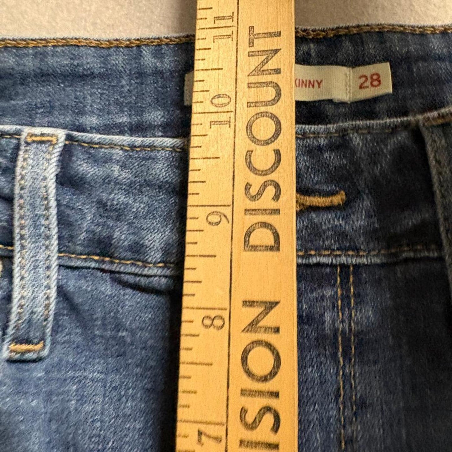 Levis 721 High Rise Skinny Jeans Womens 28x28 Distressed Blue Denim Stretch