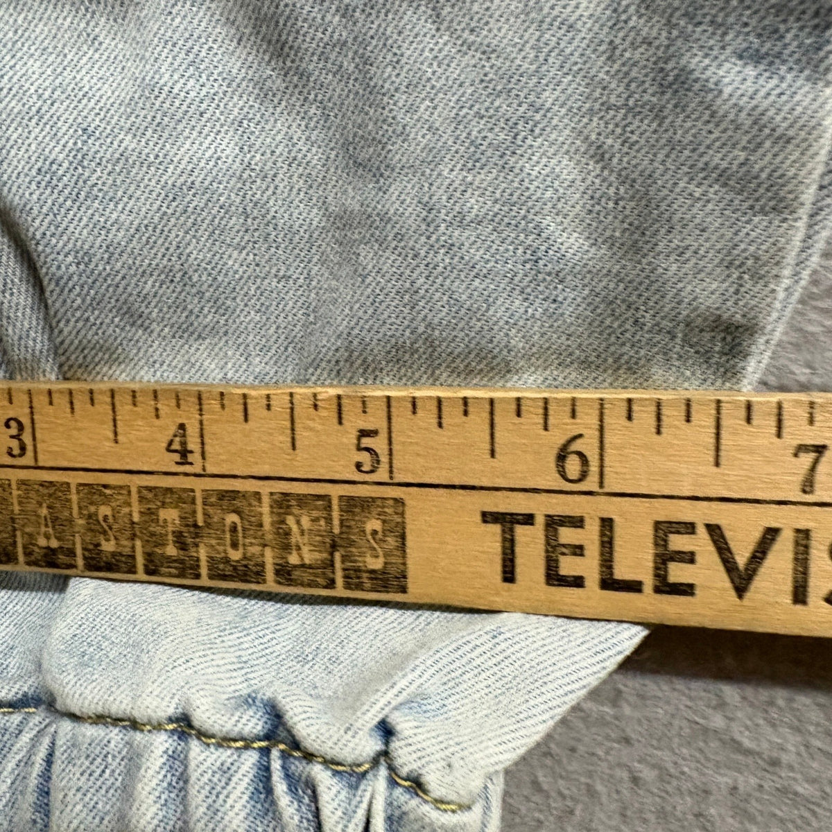 S.O.N.G. Denim Cargo Jogger Pants Mens 17/33 Light Wash Distressed Elastic Waist