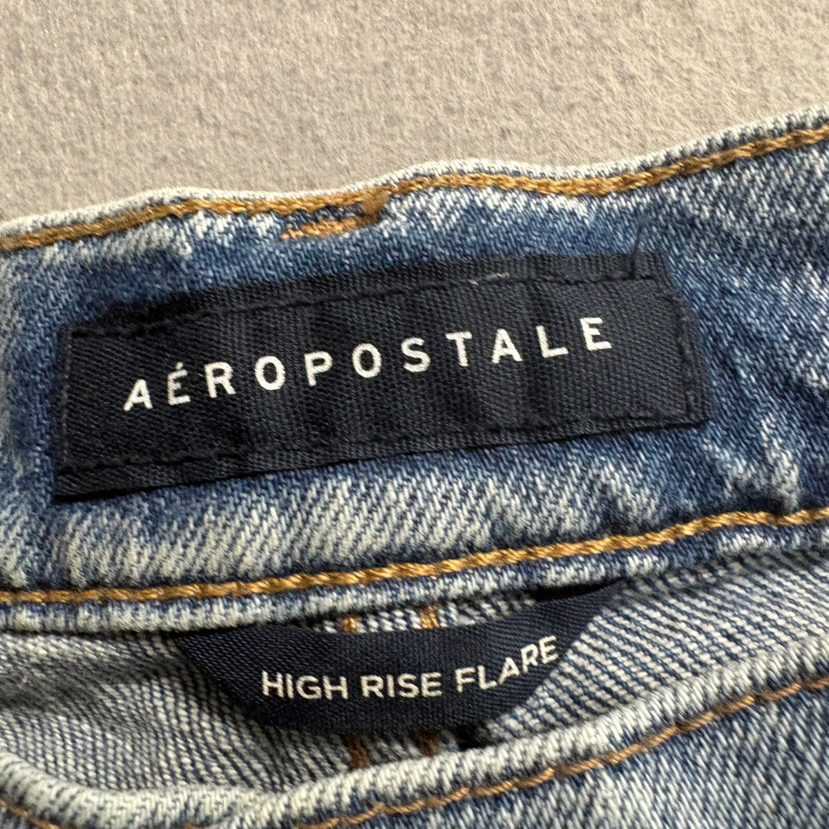 Aeropostale High Rise Flare Jeans Womens Size 6R Light Wash Distressed Denim