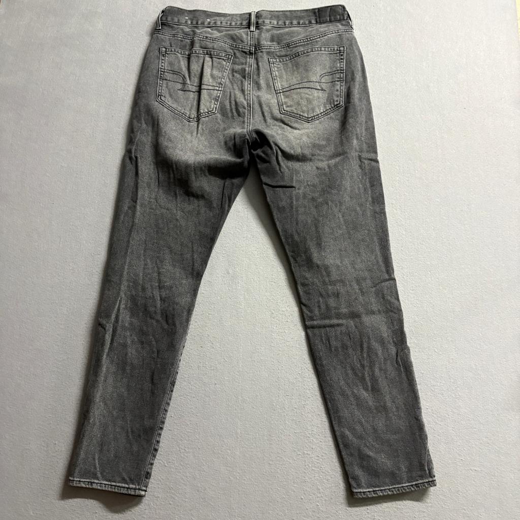 American Eagle Tomgirl Slim Jeans Womens Size 8 Gray Denim Button Fly Stretch