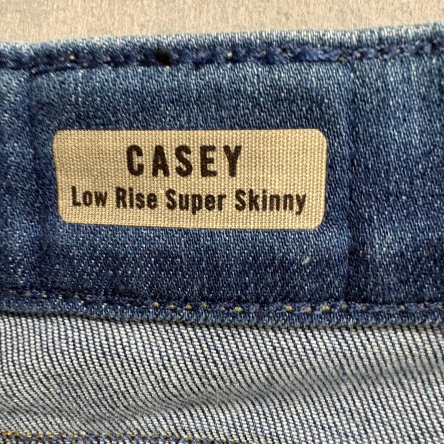 True Religion Casey Super Skinny Jeans Womens 32 Low Rise Blue Denim Stretch