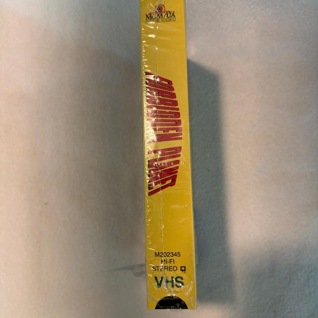 Forbidden Planet VHS 1991 Remastered Edition Sci-Fi Classic Leslie Nielsen