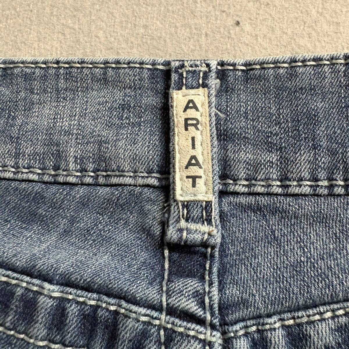 Ariat REAL Denim Jeans Womens 25S Blue Stretch Bootcut Mid Rise Distressed