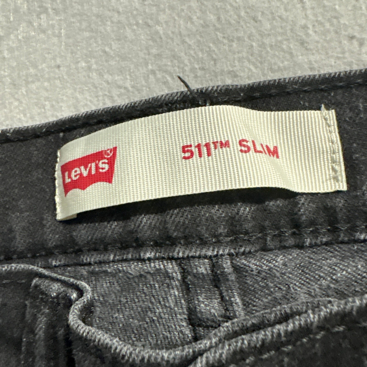 Levis 511 Slim Jeans Mens 28x28 Black Distressed Ripped Denim Pants 16 REG