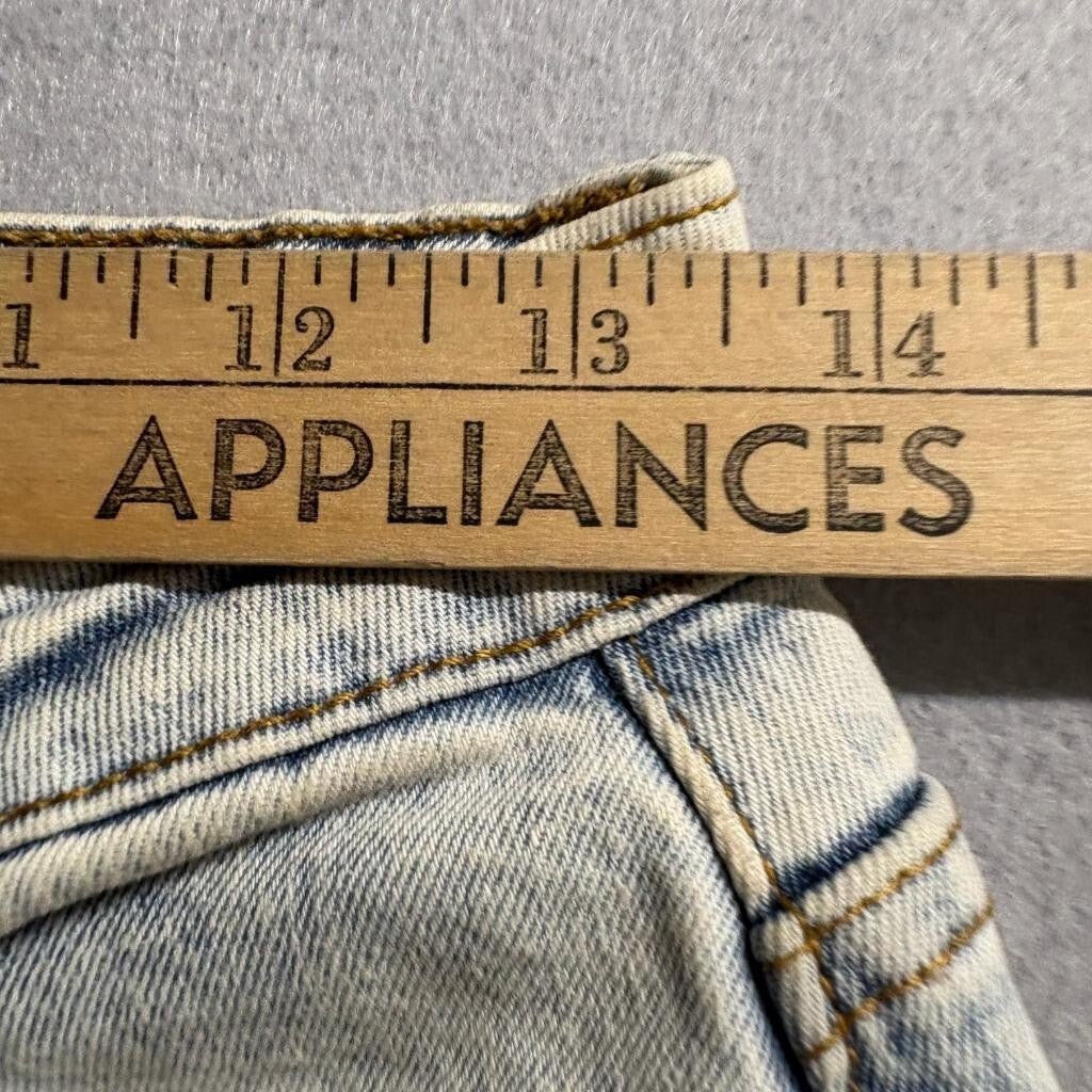Cotton On Stretch Mom Jeans Womens US 6 Light Wash Distressed High Rise Denim