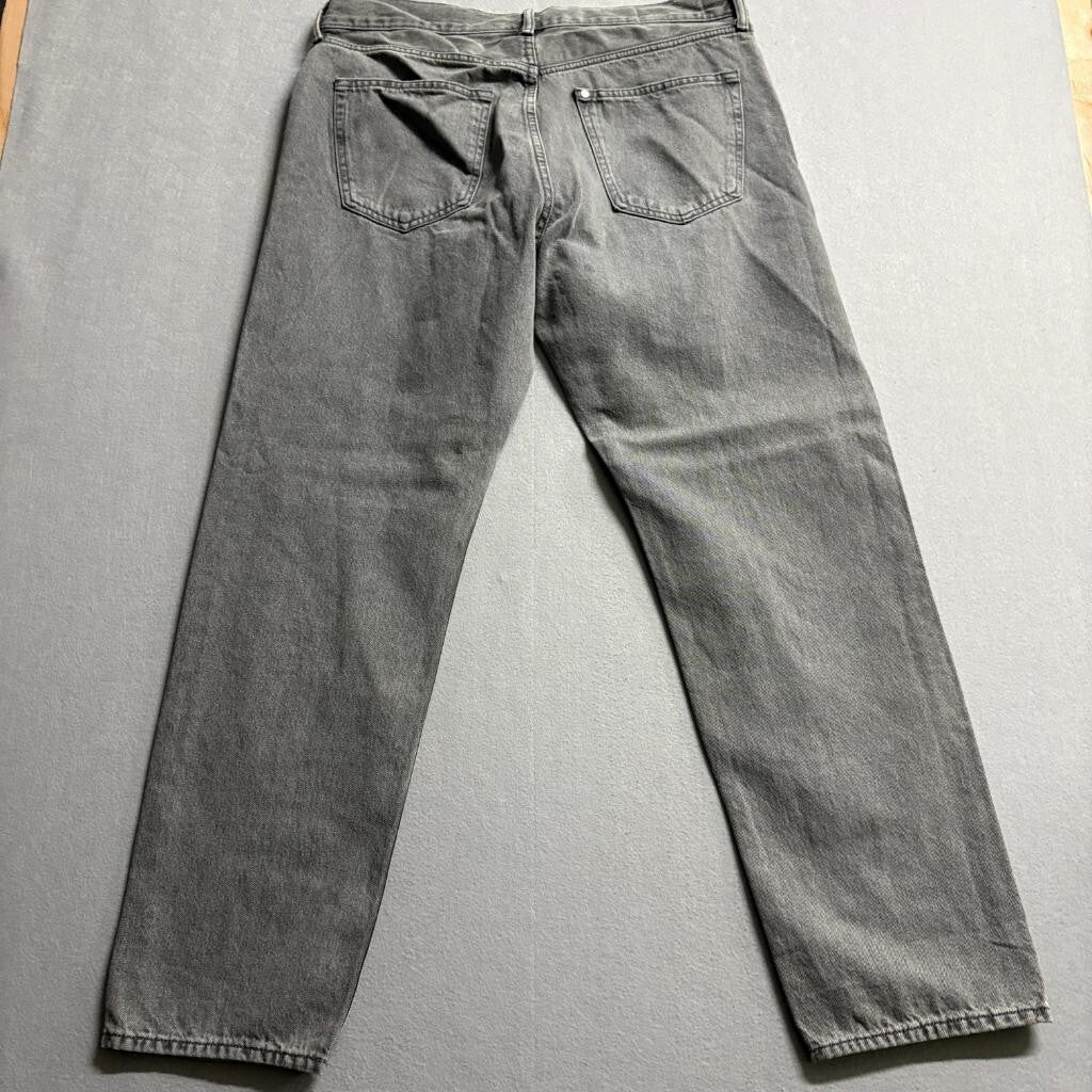 H&M Relaxed Fit Jeans Mens 36x32 Gray Denim Button Fly Straight Leg