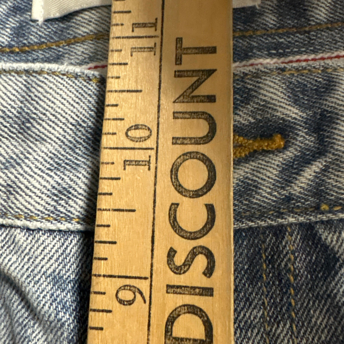 Venroy Mens Jeans Size 34 Light Blue Wash 100% Cotton Straight Leg Denim Pants
