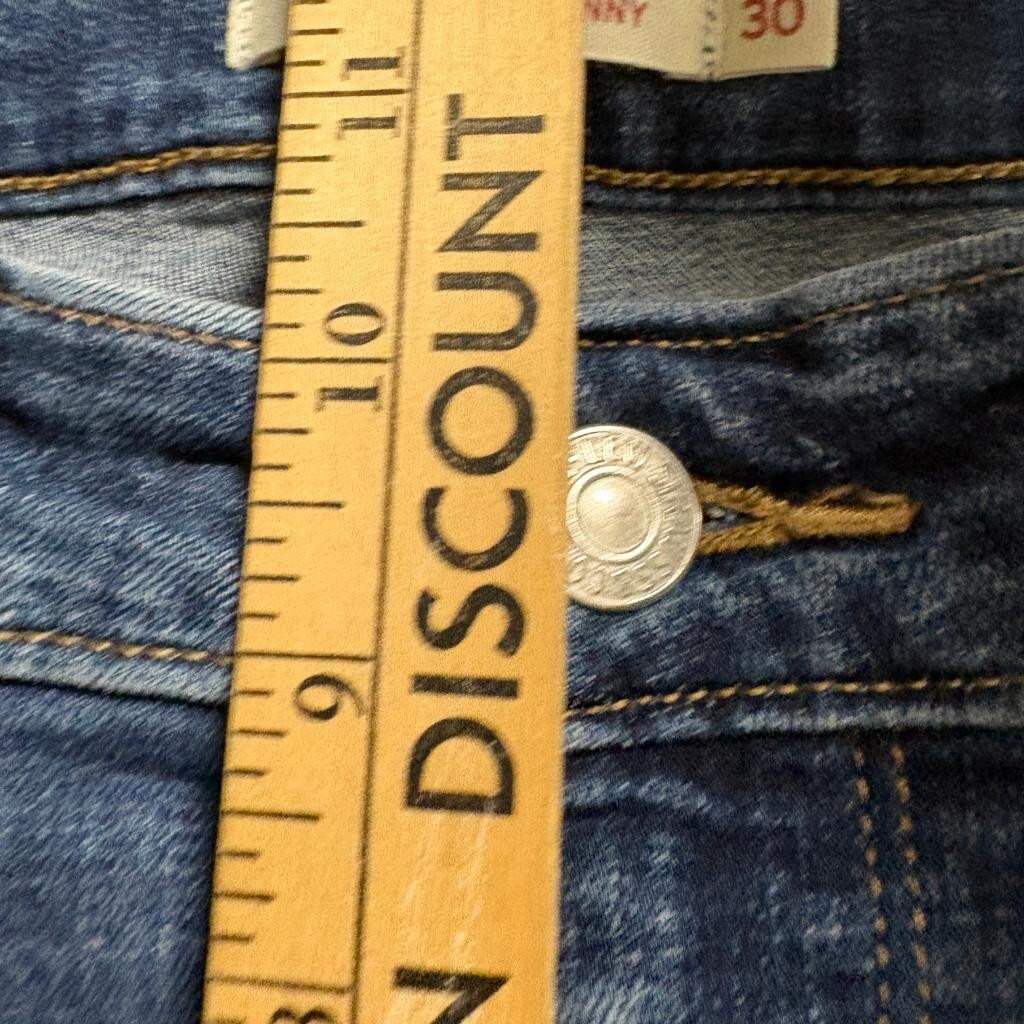 Levi's 721 High Rise Skinny Jeans Womens Size 30 Distressed Blue Denim W30 L28