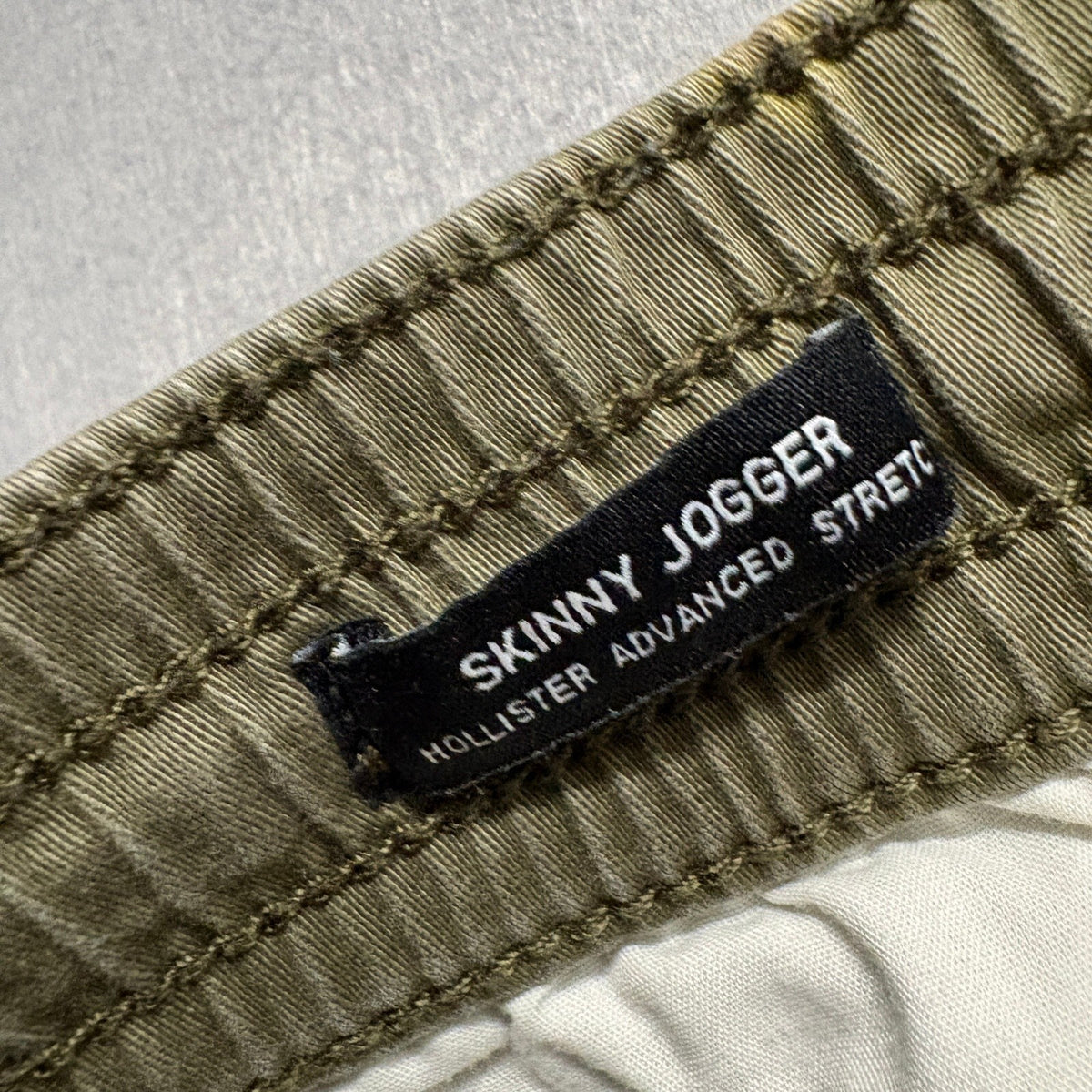 Hollister Advanced Stretch Skinny Jogger Pants Mens XS Olive Green Moto Utility