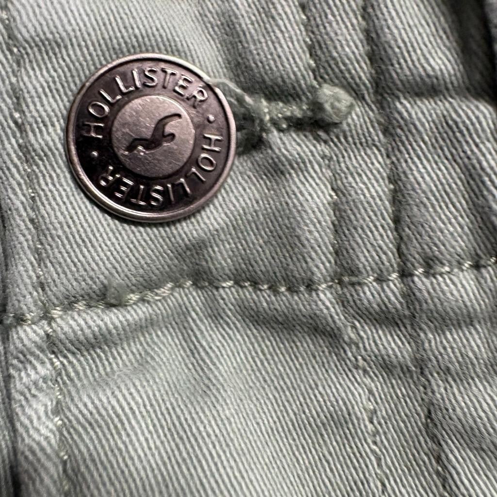 Hollister Ultra High Rise Cargo Pants Womens Small Sage Green Raw Hem Wide Leg