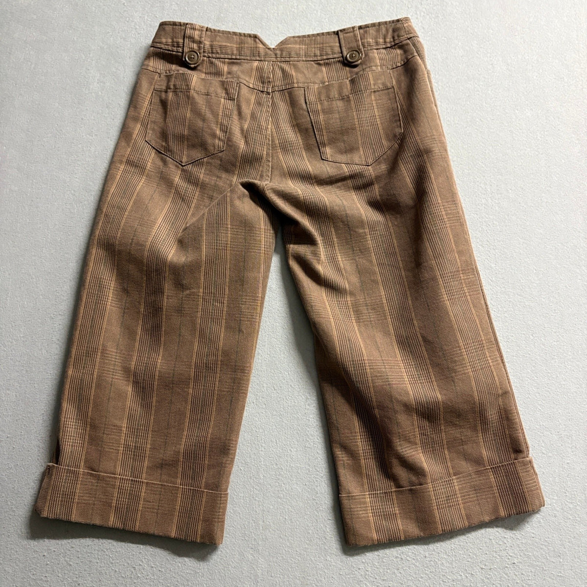 Old Navy Womens Size 6 Brown Plaid Crop Capri Pants Cuffed Low Rise Y2K
