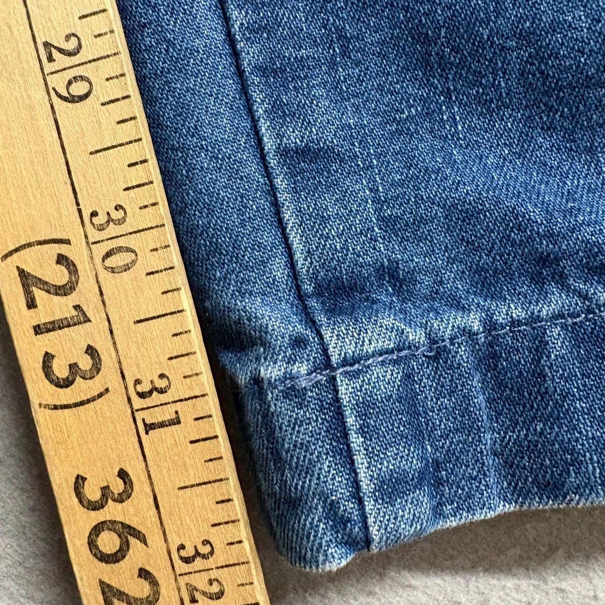 The Original Khaki Co Mens Pleated Blue Denim Pants Jeans 40x31 Relaxed Fit
