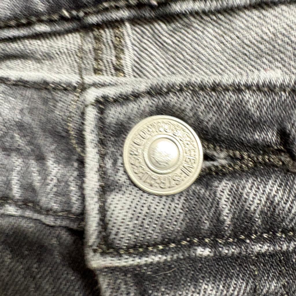 Levis Premium 501 Original Crop Jeans Womens 27x28 Gray Denim Button Fly Stretch