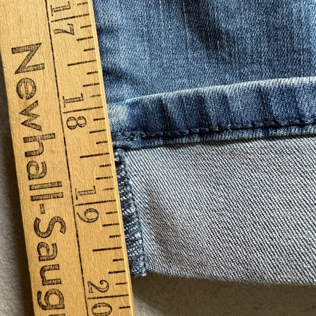 NYDJ Marilyn Straight Jeans Womens Size 0 Blue Lift Tuck Cool Embrace Cuffed