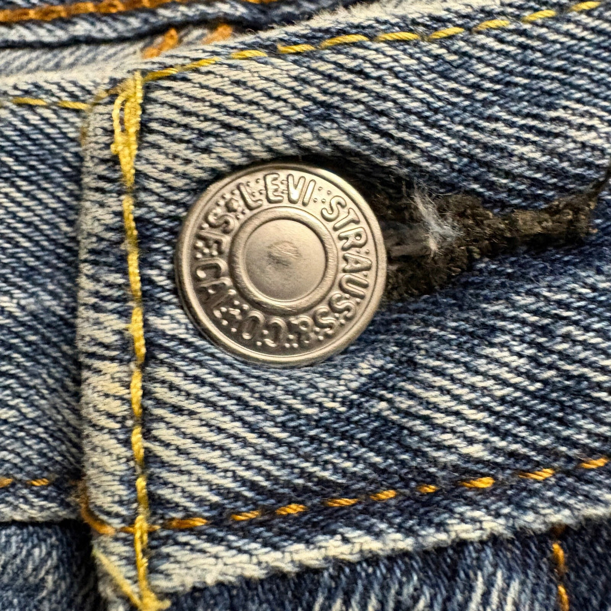 Levi's 505 Regular Fit Jeans Mens 34x29 Medium Wash Blue Denim Straight Leg