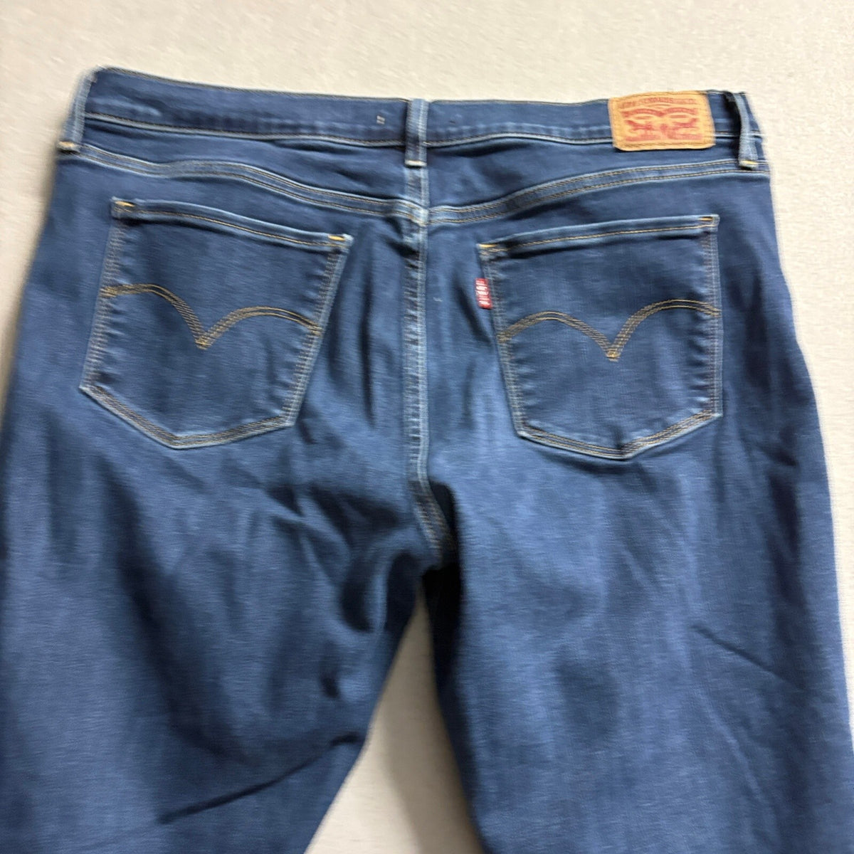 Levi's 311 Shaping Skinny Jeans Womens 32 Blue Denim Stretch Mid Rise Pants