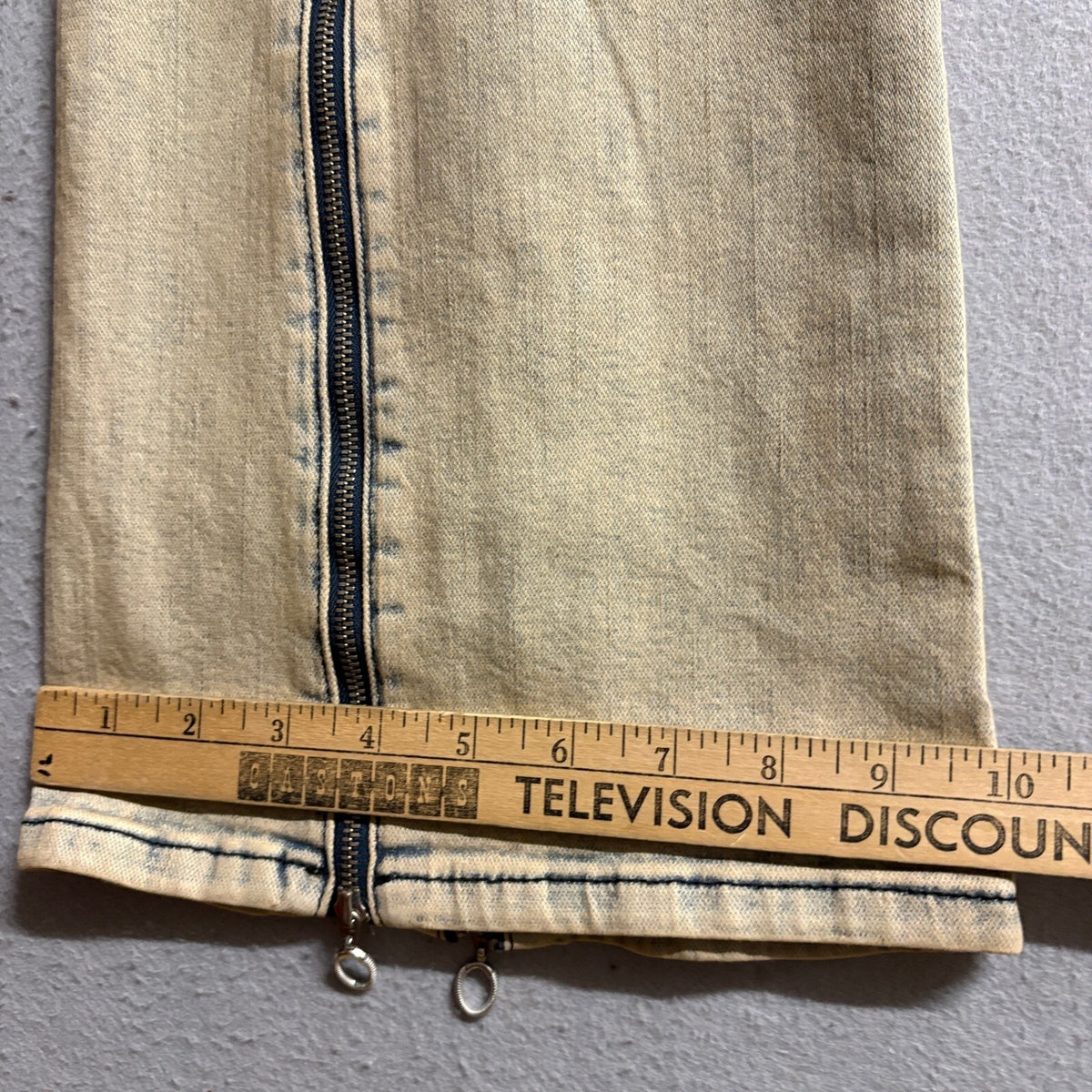 BDG Urban Outfitters Side Zipper Flared Jeans Womens Size 29 Acid Wash High Rise
