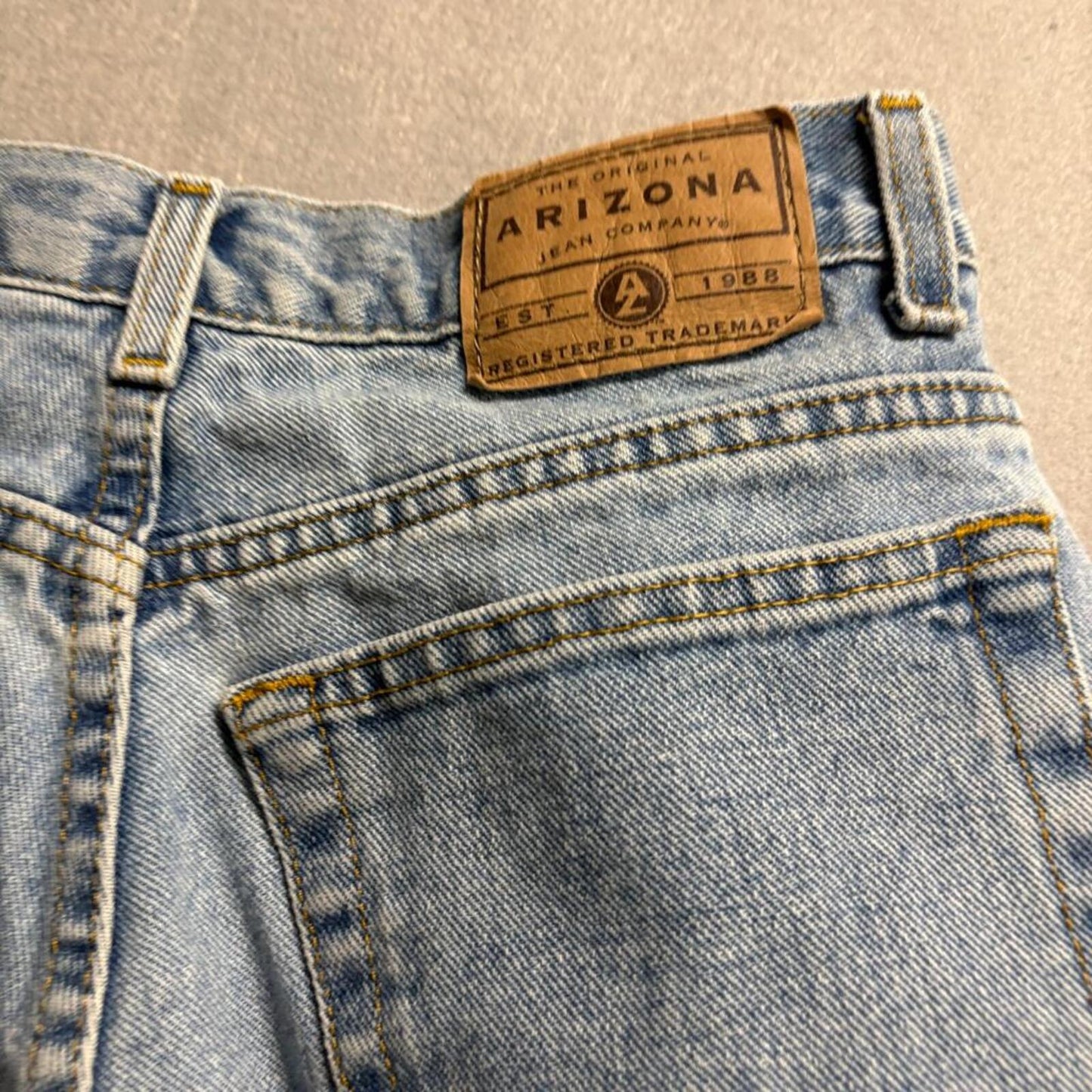 Vintage Arizona Jean Co Womens 29x34 Relaxed Fit High Rise Light Wash Denim USA