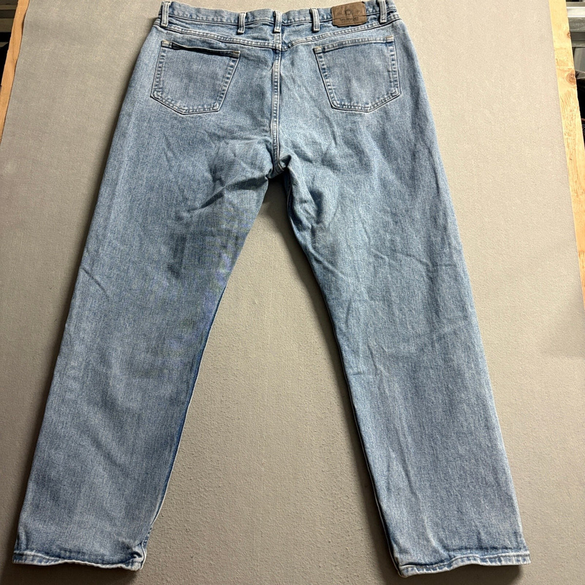 Wrangler Relaxed Fit Jeans Mens 42x32 Blue Light Wash Denim 97601SB Cotton Work