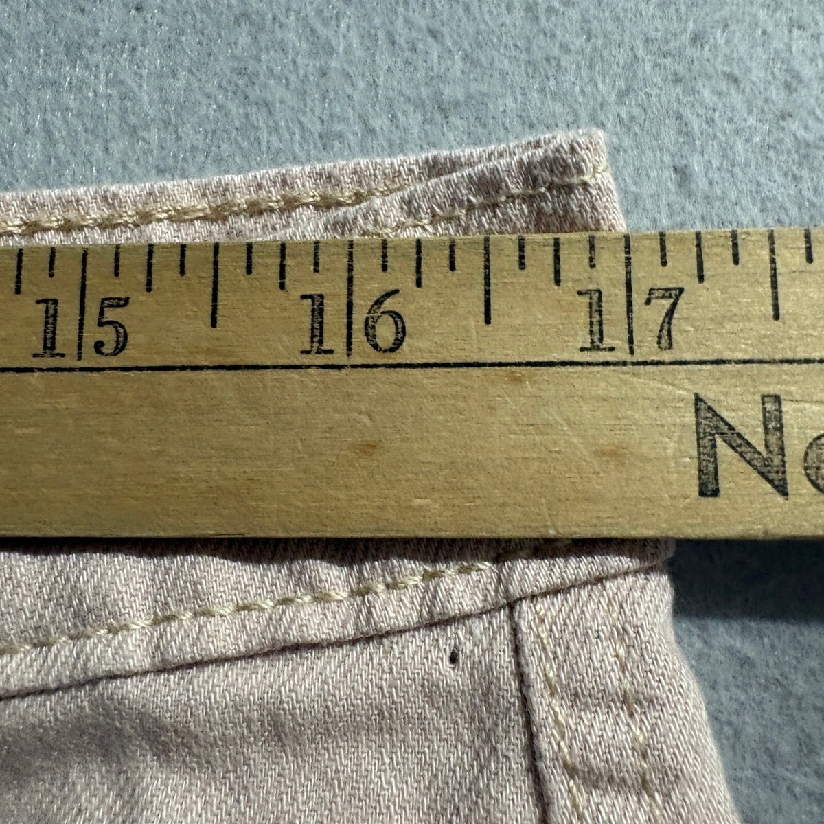 Signature by Levi Strauss Women 10 W30 Everyday Jogger Pants Pink Cotton Utility