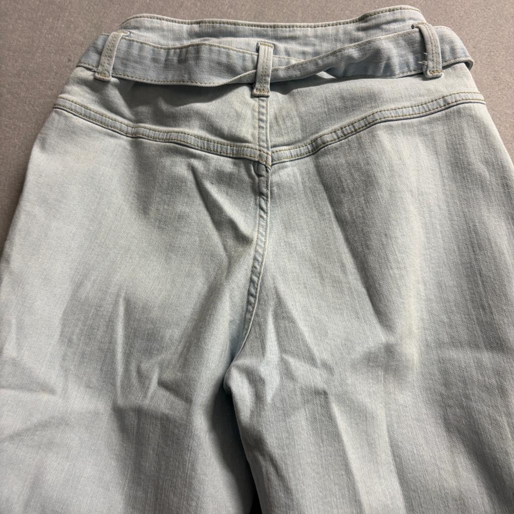 Universal Thread Cargo Jeans Womens Size 0 Light Wash High Rise Belted Denim